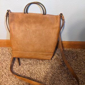 Universal Thread Crossbody, Camel color